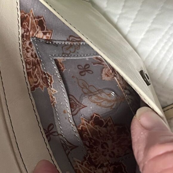 HOBO Bemuse Magnolia - Picture 13 of 15